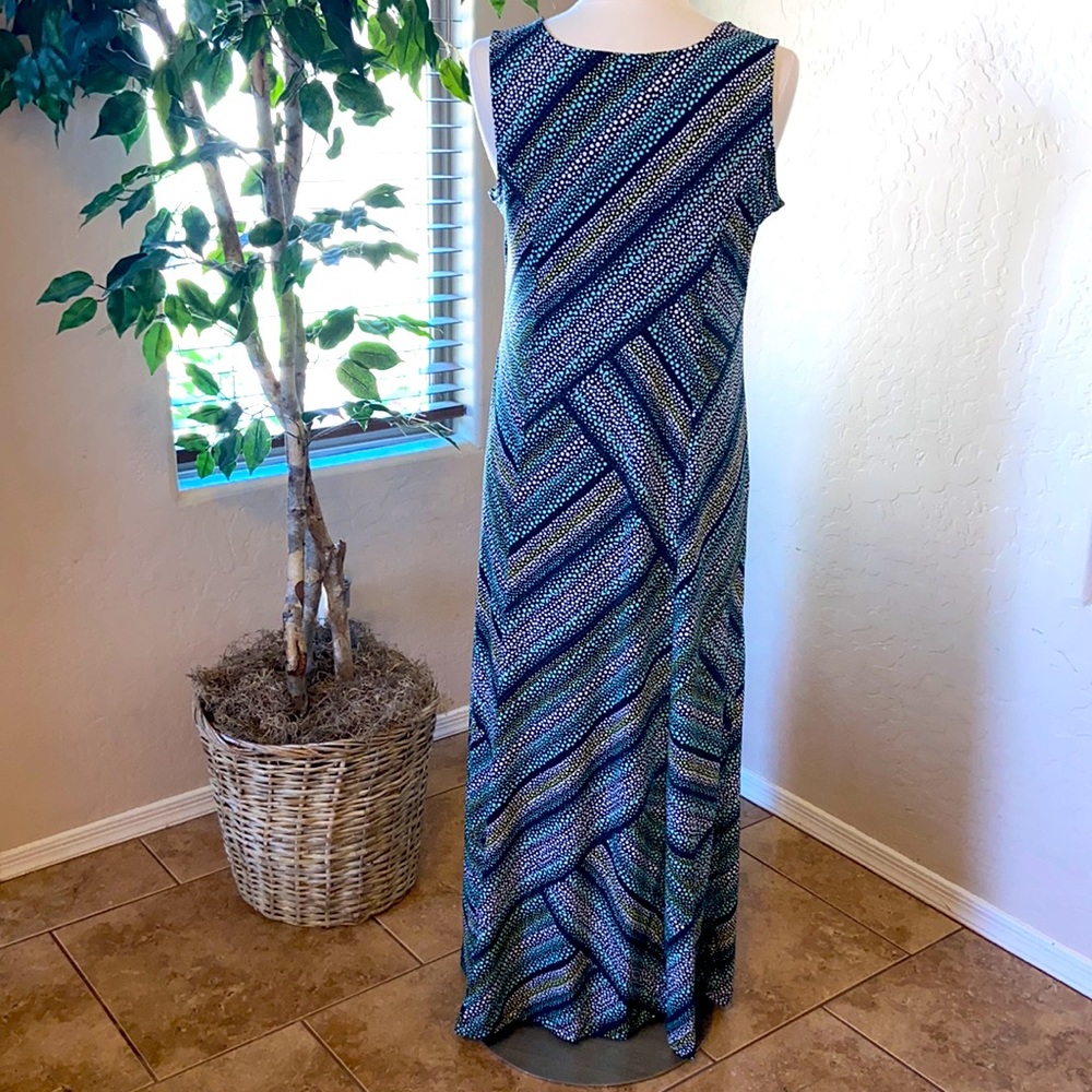 Susan Graver Printed Liquid Knit Maxi Dress ~ Black/Teal - Picture 3 of 8